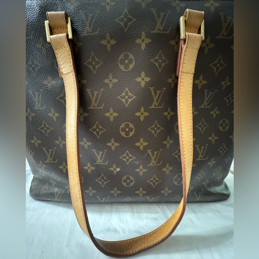 Louis Vuitton Luco Monogram Shoulder Bag with COA - Picture 2 of 13